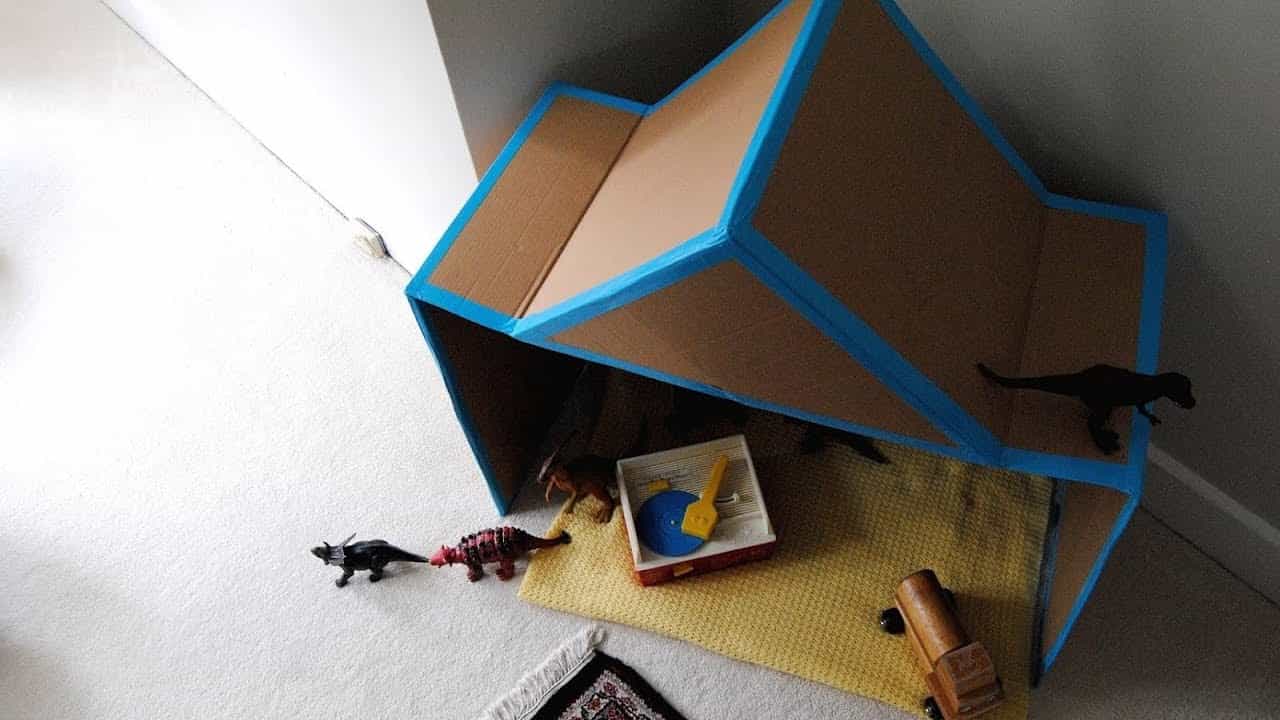 Ngôi nhà bằng carton cho chó